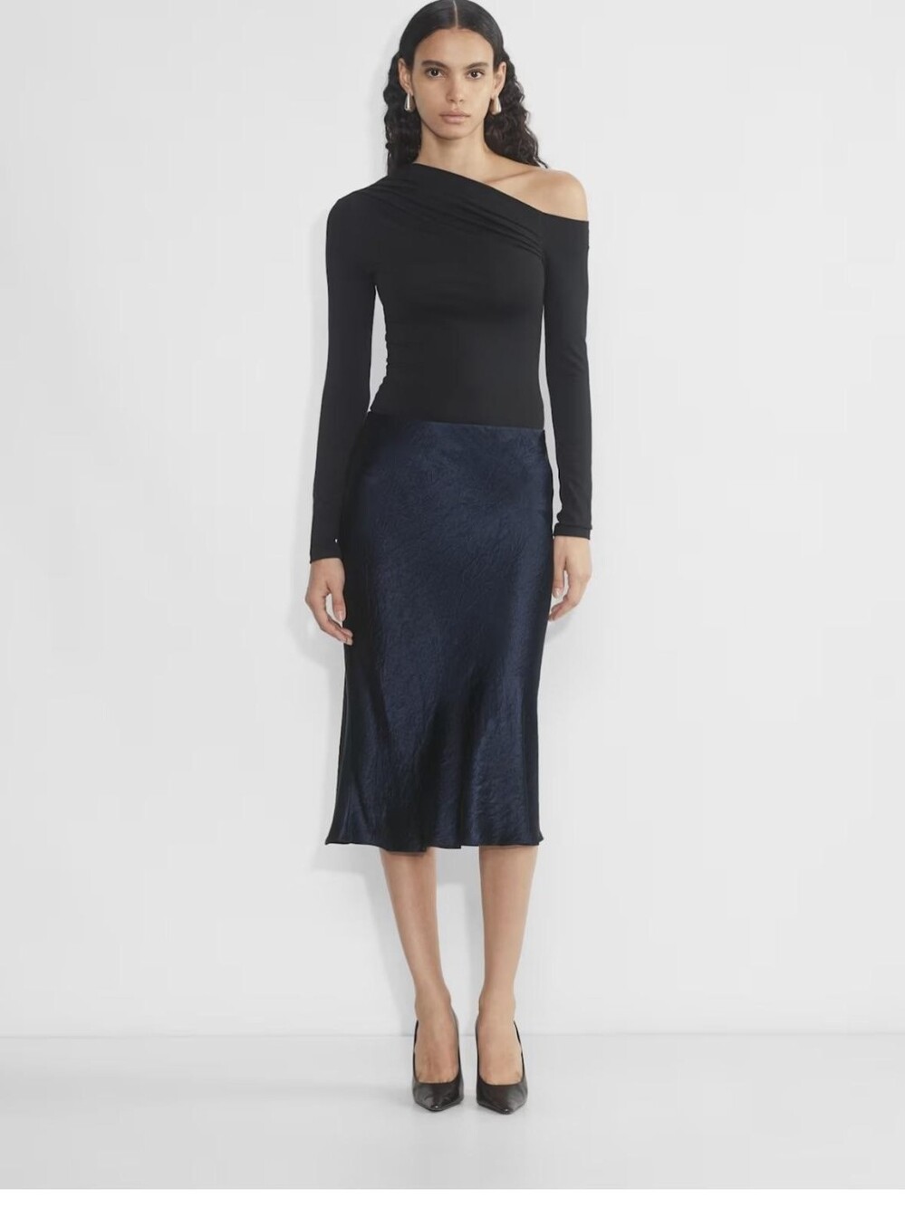 BABATON MIDI SLIP SKIRT SIZE 4  NAVY BLUE